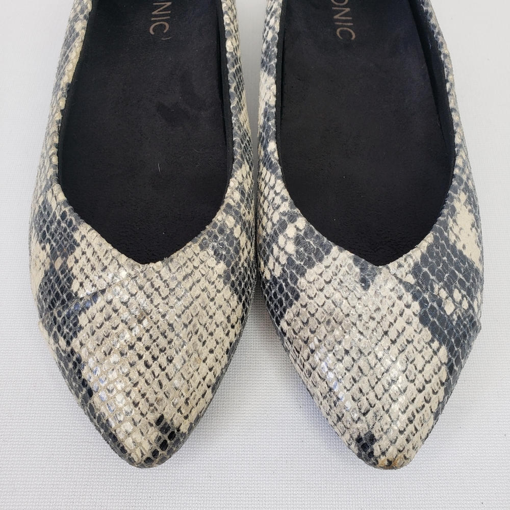 Vionic Caballo Snake Print Leather Pointed Shoes - image 2